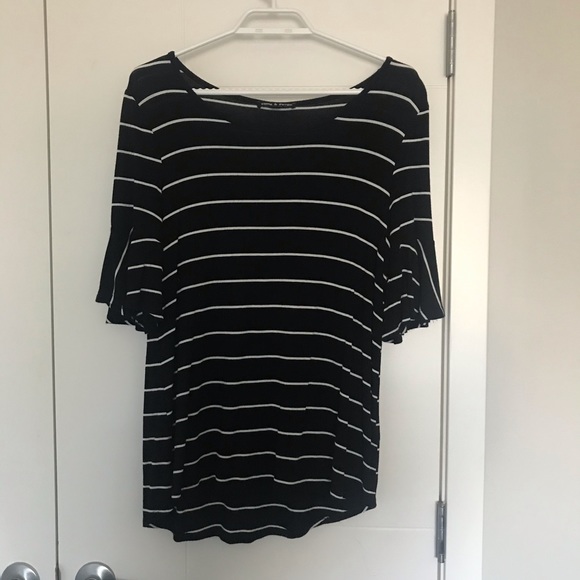 Black shirt with white stripes. - Picture 1 of 2